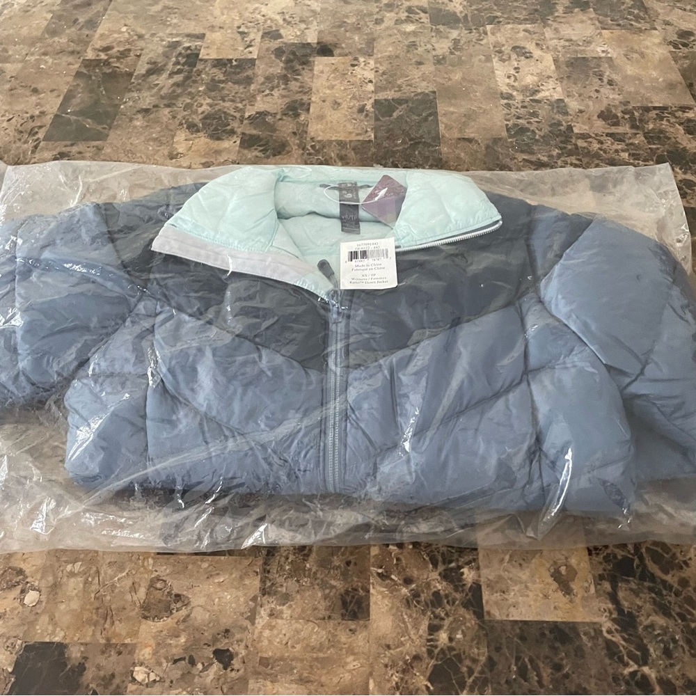 Mountain Hardwear Ratio Down jacket-NWT - Picture 4 of 4